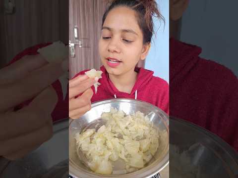 #amilo #nibuwa #bhogate #vogate #nibuwa_sadheko #food #foodshorts #nepalifood #streetfood #tnbcouple