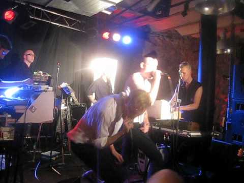 Agent Side Grinder - Die To Live