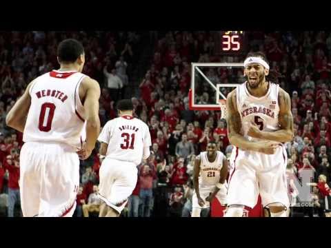 Terran Petteway Block and Alley-Oop