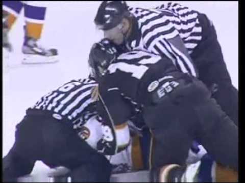 Patrick Maroon vs Ty Wishart