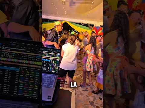 Fiesta de 15 Carnavalera en Espinal - Tolima 📲 3164796233 #dj #fiesta #pionnerdj #15años #tolima
