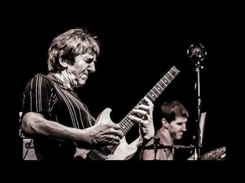 Allan Holdsworth - Fred (Backing Track)