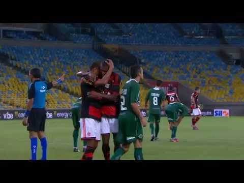 Marco o gol fácil quando recebeu o passe na frente do golerio contra o Cabofriense em 11/...