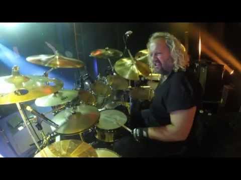 Tal Bergman's DrumCam.Drumming behind guitar solo on “Oh Beautiful” Adelaide Australia