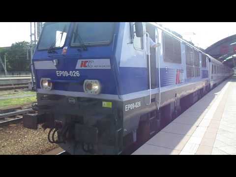 EP09-026 (EU: 150 031-9) z iC 8306 "MALCZEWSKi" (KOŁOB.-PRZEM.GŁ.) - start z WR.GŁ.