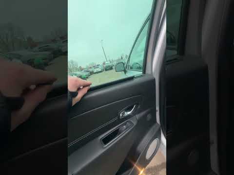 фото renault grand scenic iii 0