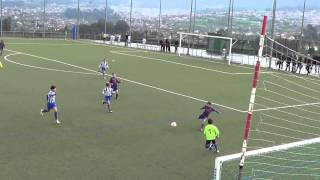 preview picture of video '2013-04-07 Gol de Samuel (Benjamin Rápido de Pereiró B)'