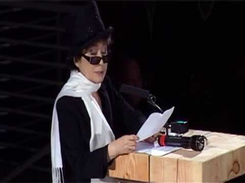 Yoko Ono