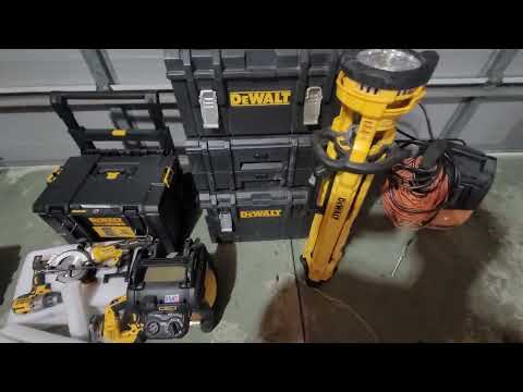 How I set up my Dewalt 2.0 / Tough System  rolling tool boxes.