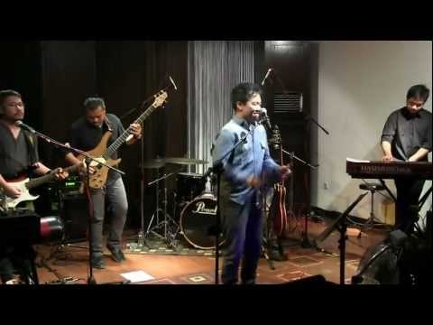 Sandhy Sondoro - Just Take My Heart @ Mostly Jazz 16/09/12 [HD]
