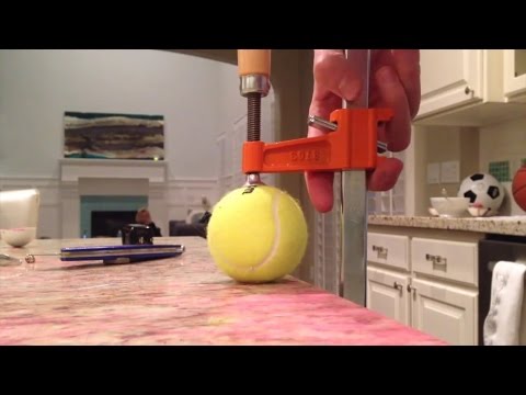 テニスボールの中身は？ (What's inside a Tennis Ball?)