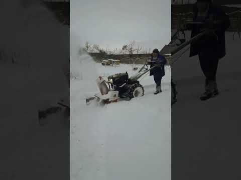 фото снегоуборщик 0