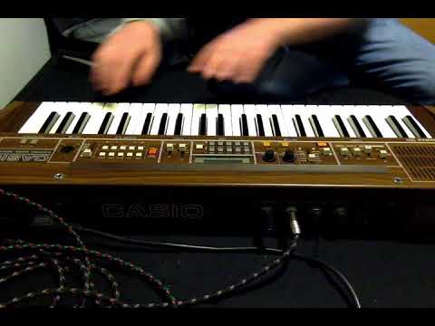 Casio CT-501 Casiotone 49-key image 6