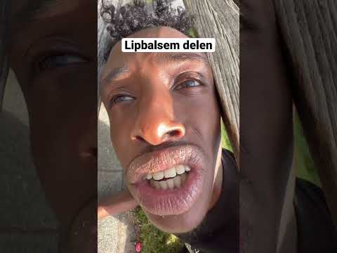 Lipbalsem delen 😂 #vrienden #vies