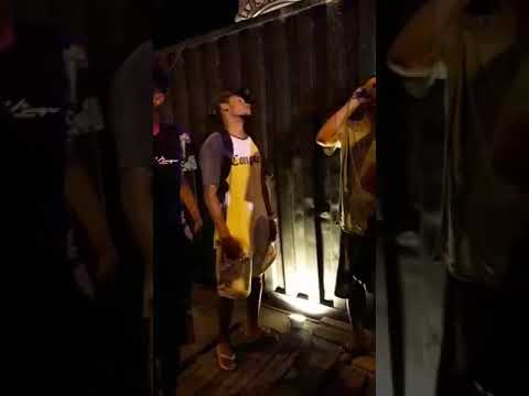 Batalha de Realengo/ Mc Galaxe & mineiro Mc vs Razec & Vailante.