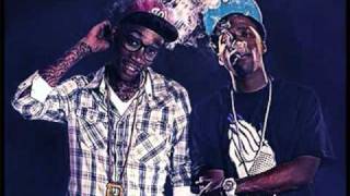 Wiz Khalifa ft CurrenSy- Rooftops