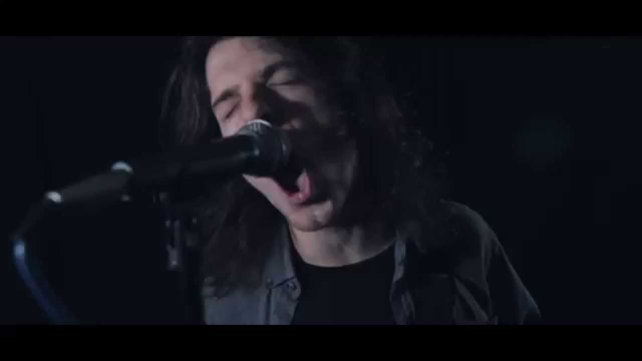 Hindsights - Cold Walls (Official Music Video) - YouTube