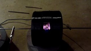 Dramatic Demonstration of Magnetism effecting electricity (unedited)