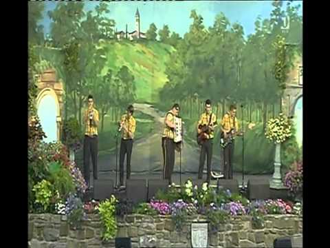 Poskočni muzikanti   Steboj  (Slavko Avsenik) / Vinska karlijca (Martin Juhart)