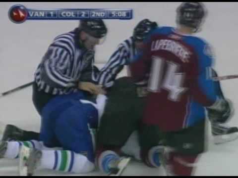Darcy Hordichuk vs Cody McCormick