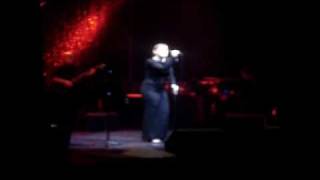 Alison Moyet 'Fire' 6th Dec 2009.wmv