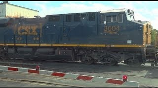 preview picture of video 'CSX 3004 on Rock Runner in Baltimore City'