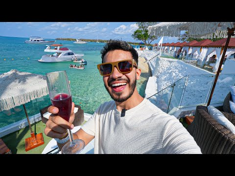 The most EXPENSIVE BEACH in COLOMBIA 🇨🇴 is like this