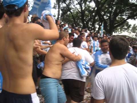 Nacional 0x2 Londrina, 17/03/2013 - torcida do Londrina: loco