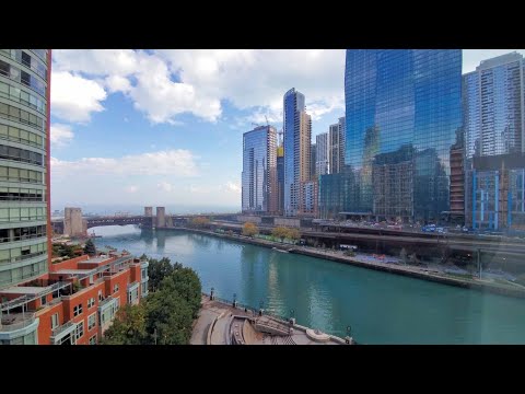 A spacious -04 Streeterville studio at Cityfront Place