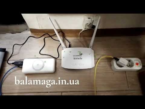 Power Bank обладнаний вбудованим USB-кабелем для заряджання