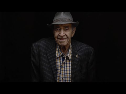 Emad Ghavidel - "Masti Rooye Poshte Bame Khis" OFFICIAL VIDEO | عماد قویدل - مستی روی پشت بام خیس