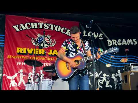 ‘Growing Up’ (Live) Ryan Follese @ Yachtstock River Jam 2018