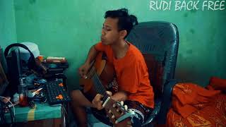 Download lagu VIA VALLEN - BAGAI LANGIT DAN BUMI | cover akustik mp3