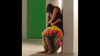 Musik-Video-Miniaturansicht zu Quiet Songtext von Camila Cabello