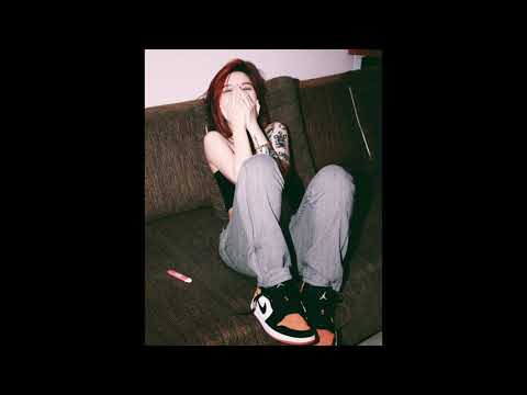 BaebiBetti -  PLEASED (Official Audio)