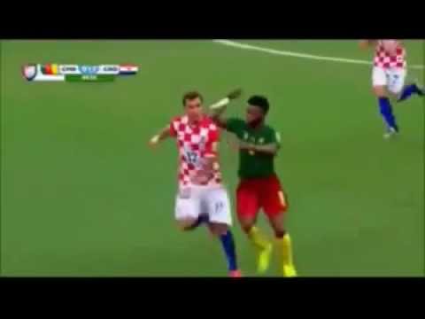 Alex Song killed Mario Mandzukic