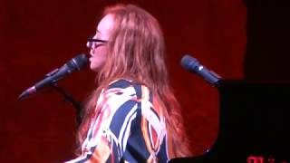 Tori Amos - Not The Red Baron/Take Me With You - Frankfurt 2017 FULL HD