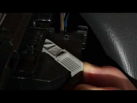 Mercedes W202 C230 | Remove instrument cluster rear cable