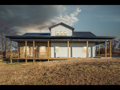 Farm House & Property | Thayer Missouri