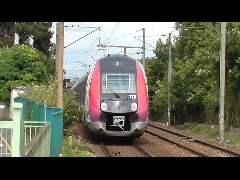 Z50000 NAT : A la gare de Groslay sur la ligne H du Transilien