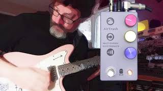 Video thumbnail for Mattoverse Airtrash Demo by Dusky Electronics