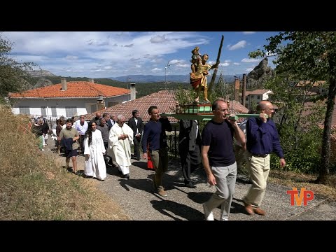 Procesión en las fiestas de San Cristóbal - Pinilla de los Barruecos - Año 2025