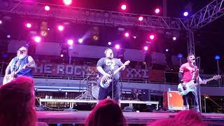 Bowling For Soup - Stacy&#39;s Mom (short clip)