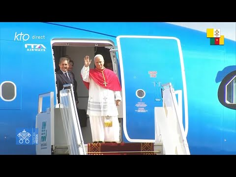 Cérémonie de bienvenue du pape #LéonXIV à l’aéroport de Yaoundé #PapeauCameroun