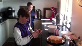 How to make a strawberrycake