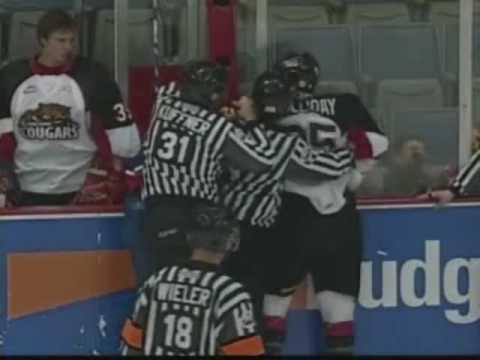 Tyler Halliday vs Brett Leffler