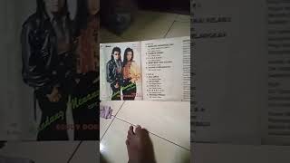 Download lagu bongkar isi kaset nafa urbach bandung menangis lagi #shortsyoutube mp3 Download lagu bongkar isi kaset nafa urbach bandung menangis lagi #shortsyoutube mp3