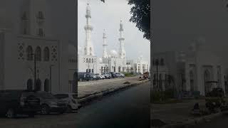 Download lagu megahnya masjid sheikh zayed solo mp3