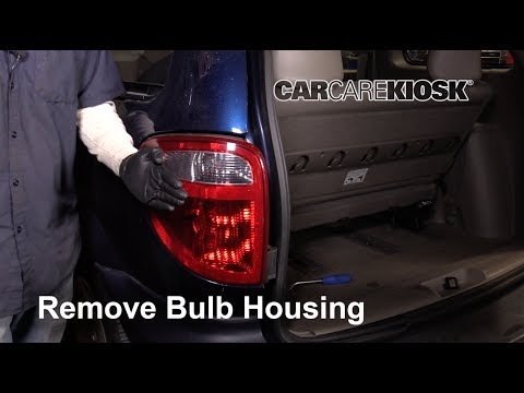 2001-2007 Dodge Caravan Tail Light Housing Removal