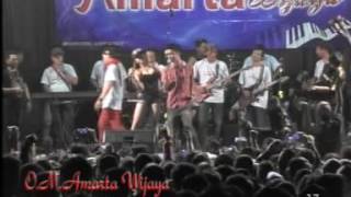 Download lagu goyang hoott  om amarta UUT SELLY ( gala gala  ) mp3